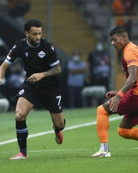  布雷斯特，黑马姿态力克传统劲旅