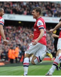  布伦特福德主场顽强逼平利物浦，红军遭遇赛季首场平局